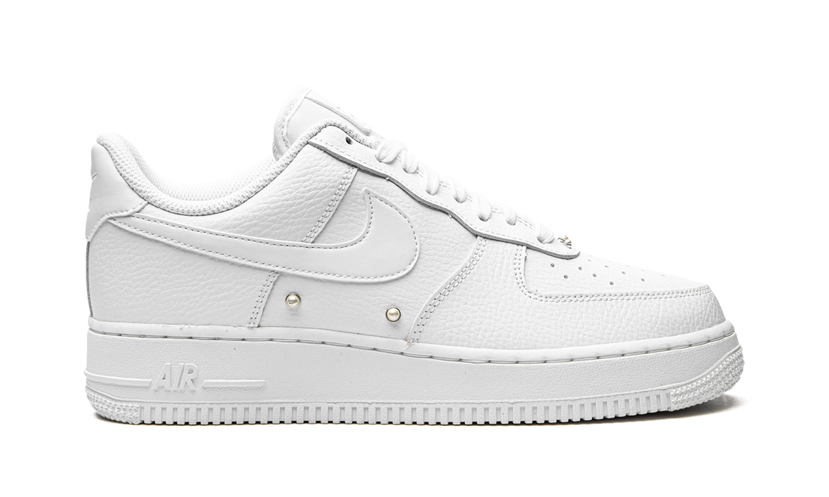 AIR FORCE 1 LO MNS WMNS"Pearls" DQ0231 100