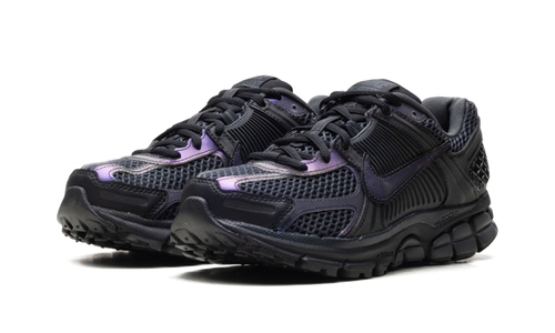 Vomero 5 Wmns"Iridescent" IB4397 001