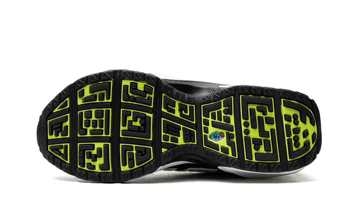 Air Max Sunder WMNS"Electric Green" FZ2068 700