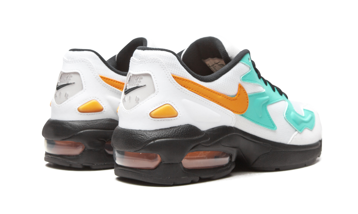 AIR MAX 2 LIGHT WMNS CJ7980 100